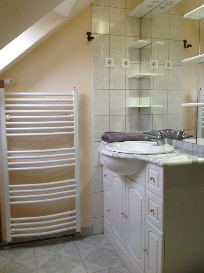 Holiday home L' Ancien Pressoir 2